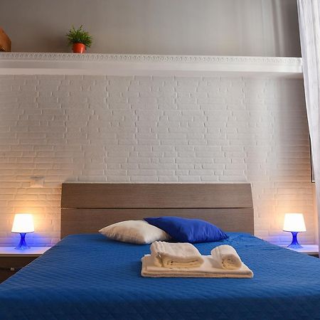 ナポリ Famigi Bed & Breakfast エクステリア 写真